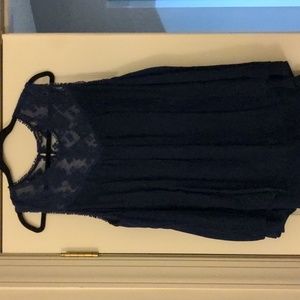 New Direction Curvy 3x navy gauze double layer sleeveless blouse